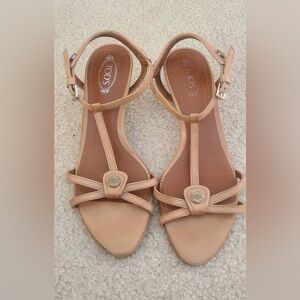 Tod's Beige Leather Strap Sandals